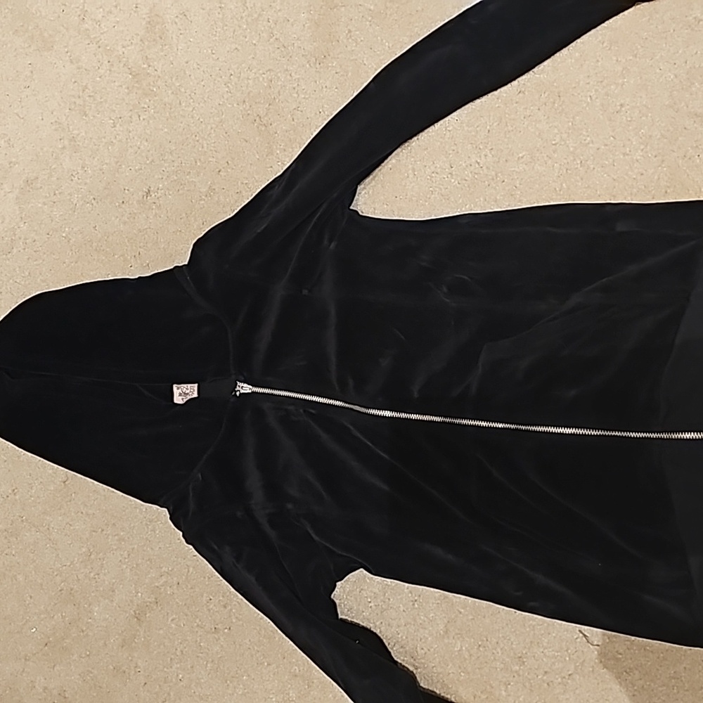 Longer juicy contour zip up